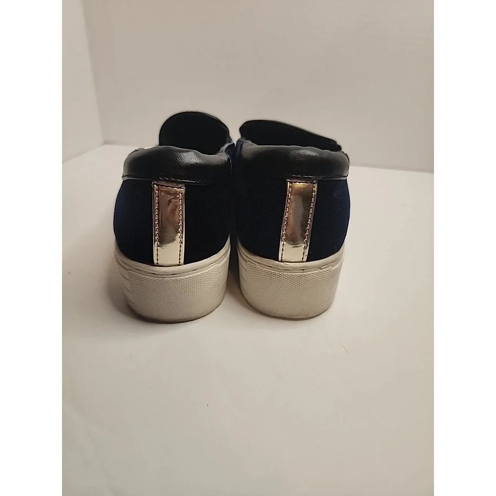 Boho Embroidered Velvet Floral Platform Sneakers Size‎ 9M Blue